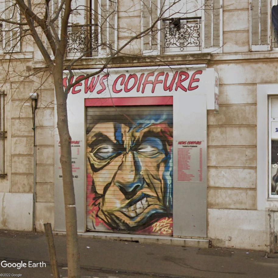 Marseille - STREET VIEW : les façades de magasins (France) - Page 25 Kgkj10