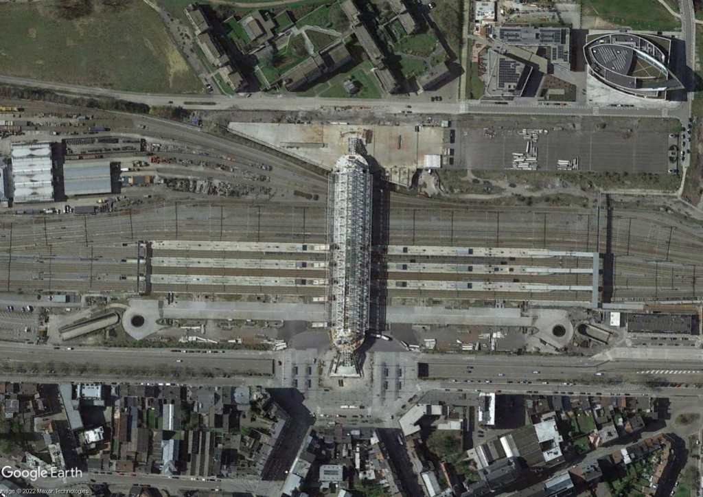 La gare de Mons (Belgique) a bien changé ! Mons0010