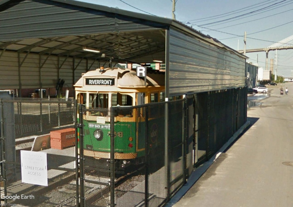 STREET VIEW : les tramways en action - Page 5 Riverf10