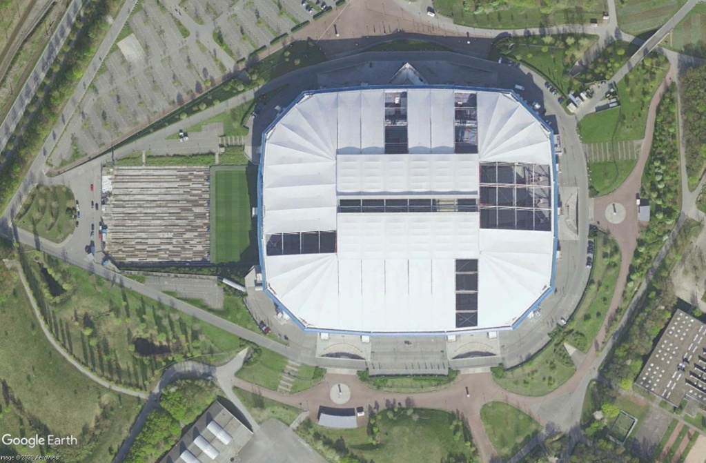 La Veltins-Arena, antre de Schalke 04 Schalk15