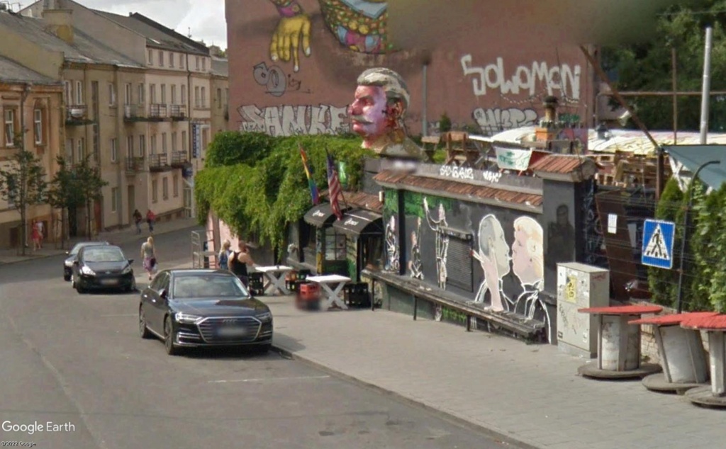 STREET VIEW : street art, grafs, tags et collages - Page 6 Vil110