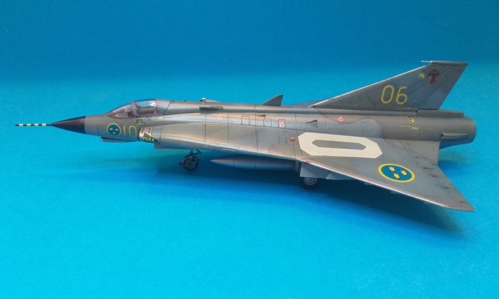 SAAB J-35F Draken Hasegawa 1/72 20220710