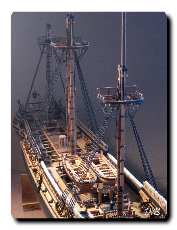 Fregate H.M.S Surprise au 1/48 de A.L - Page 40 00660