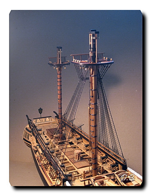 Fregate H.M.S Surprise au 1/48 de A.L - Page 38 01134