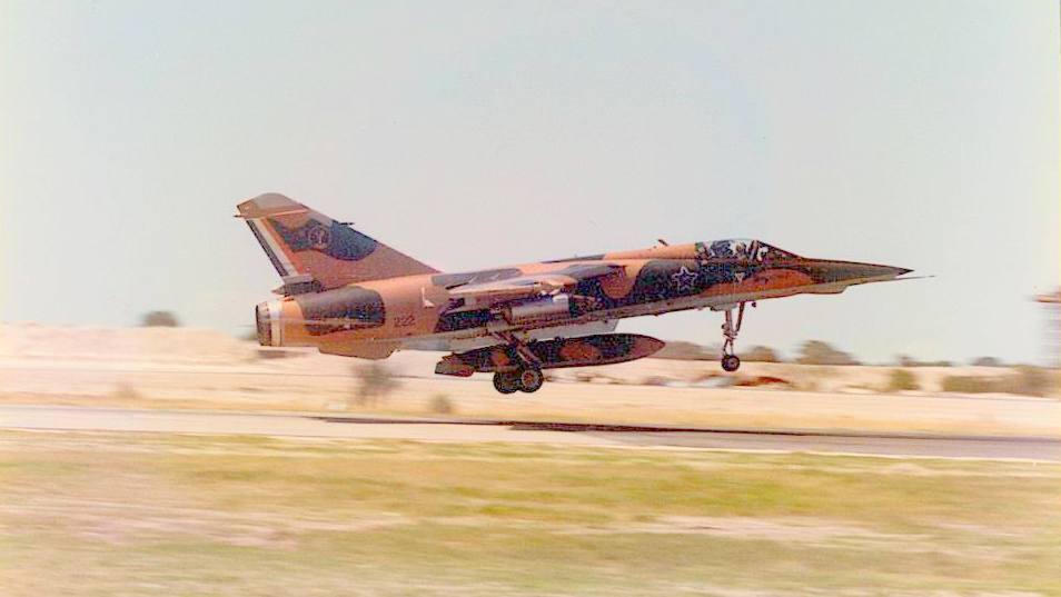  [Special Hobby + Reskit ] Mirage F1AZ SAAF F1az_217
