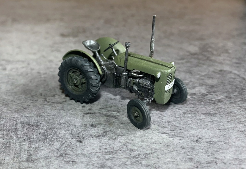 Tracteur pour Mig-21 (CMK 1/72) - Page 3 Image_98