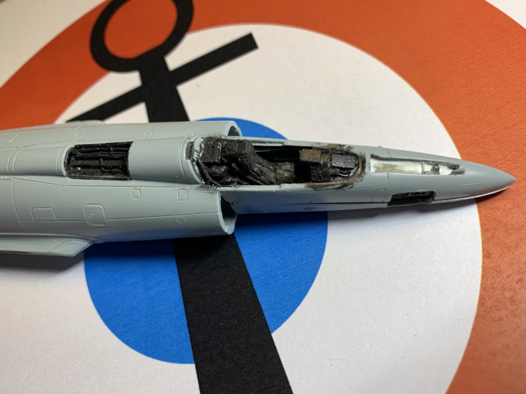 [HELLER] Super Etendard Modernisé 1/72 avec kit ARMYCAST Photo_66