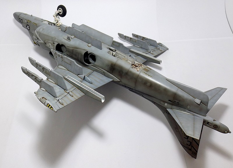 AV-8B Harrier II plus - Trumpeter - 1/32 - Page 3 Av-8b518