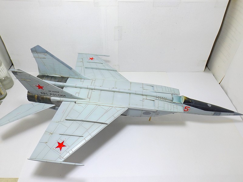 [Revell (ICM)] 1/48 - Mikoyan-Gourevitch MiG-25 RBT Foxbat  - Page 3 Mig-2558
