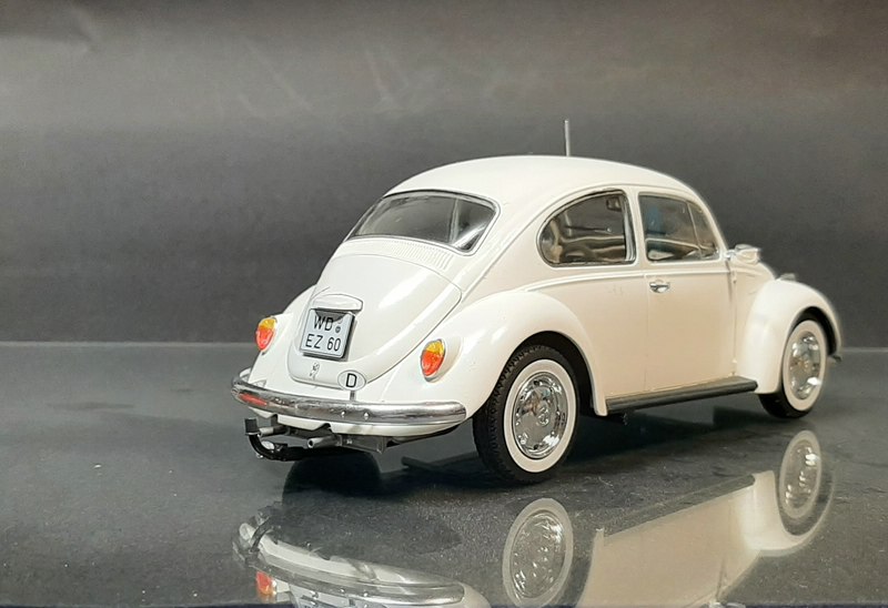 VW Beetle (Käfer) Limousine 1968, Revell, 1/24 Comp1109
