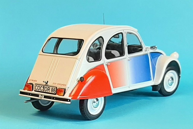 Citroen 2CV COCORICO, Revell, 1/24 Comp1310