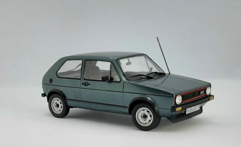 VW Golf 1 GTI, Revell, 1/24 (07072) gebaut von Diwo Comp1788