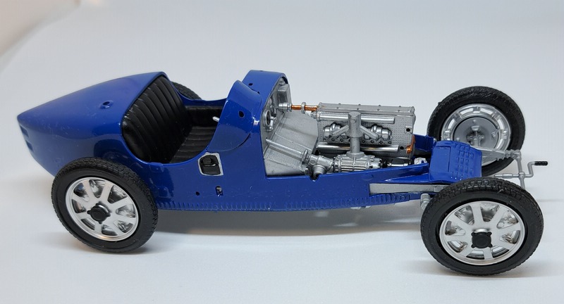 Bugatti 35 B "Grand Prix", Monogram 1/24 (77001) Comp1977
