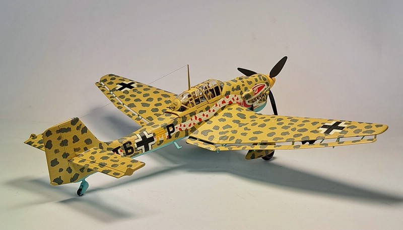 Junkers Ju 87 B Stuka, 1/32, Revell (4751) Comp2250