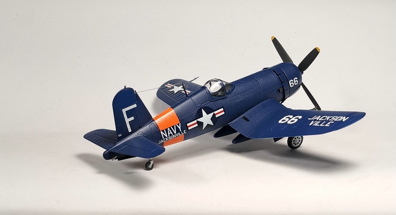 F4U-4 CORSAIR 1/72 Revell (03955) Comp2601