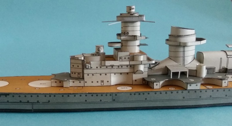 Schlachtschiff Scharnhorst von JSC in 1:400 gebaut von Diwo58 Comp_551