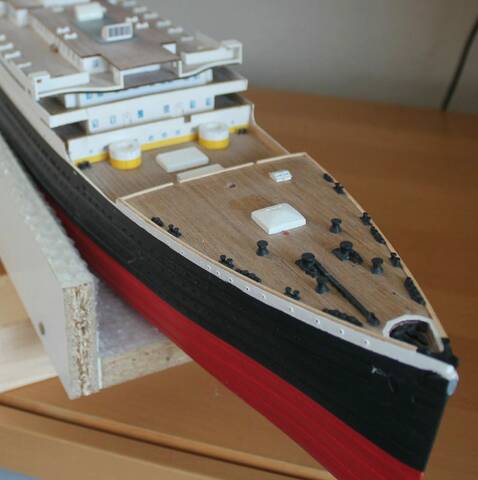 RMS Titanic, Etappenbausatz von Hachette, 1/250 (weiter-)gebaut von Diwo58
