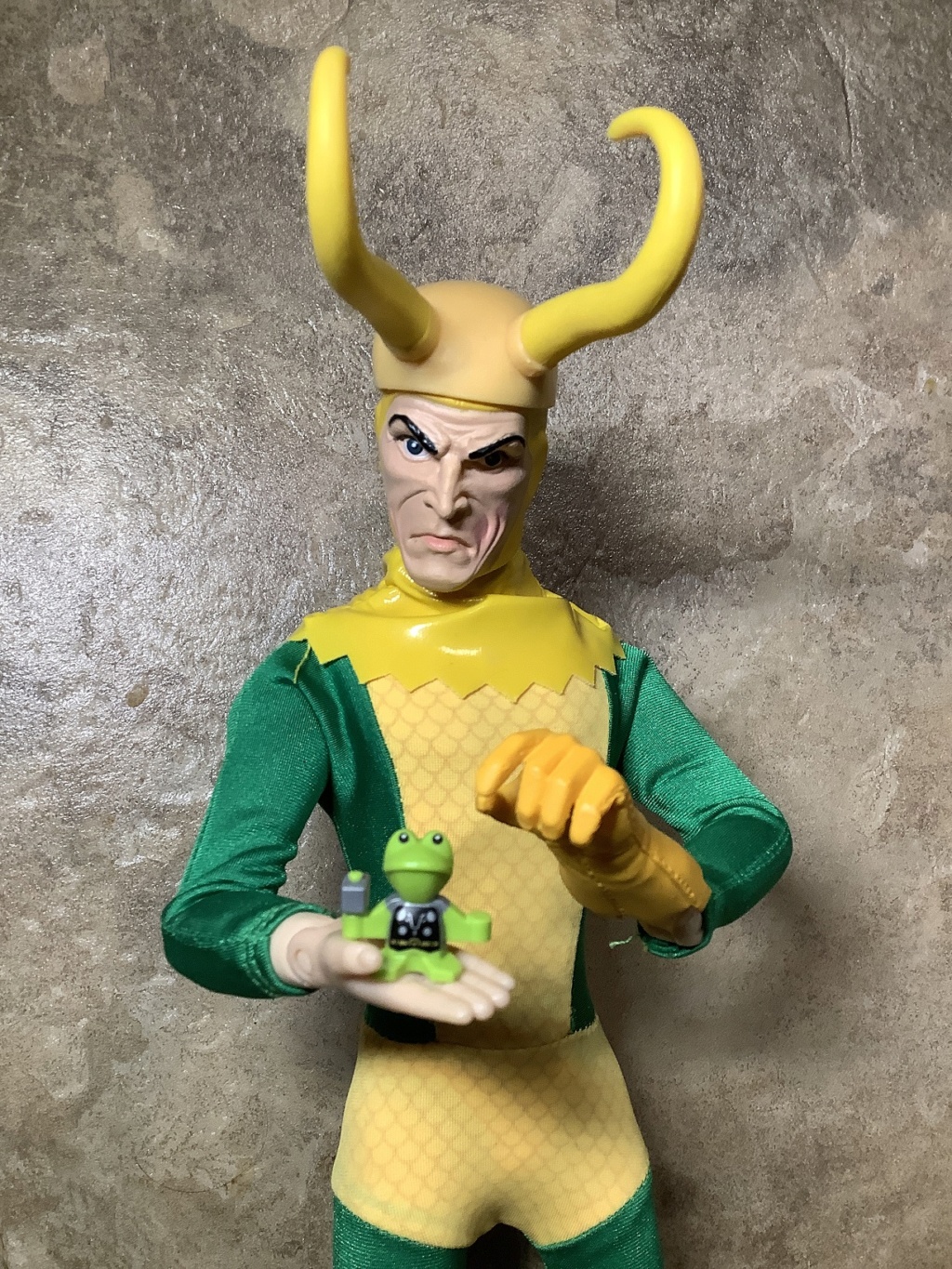 PayApp-based - NEW PRODUCT: SooSoo Toys: Classic Trickster 1/6 Collectible Figure [SST-031] Img_4210