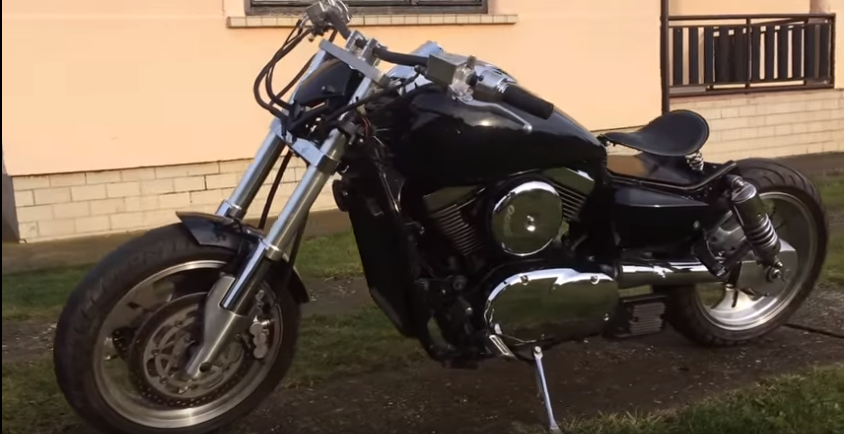 Sumo bobber vu sur le net Annot292