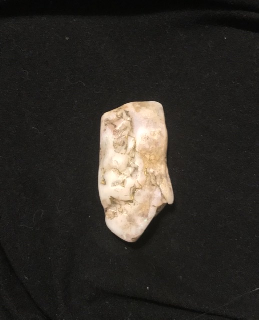 Opal figure stone? 3f4d9810