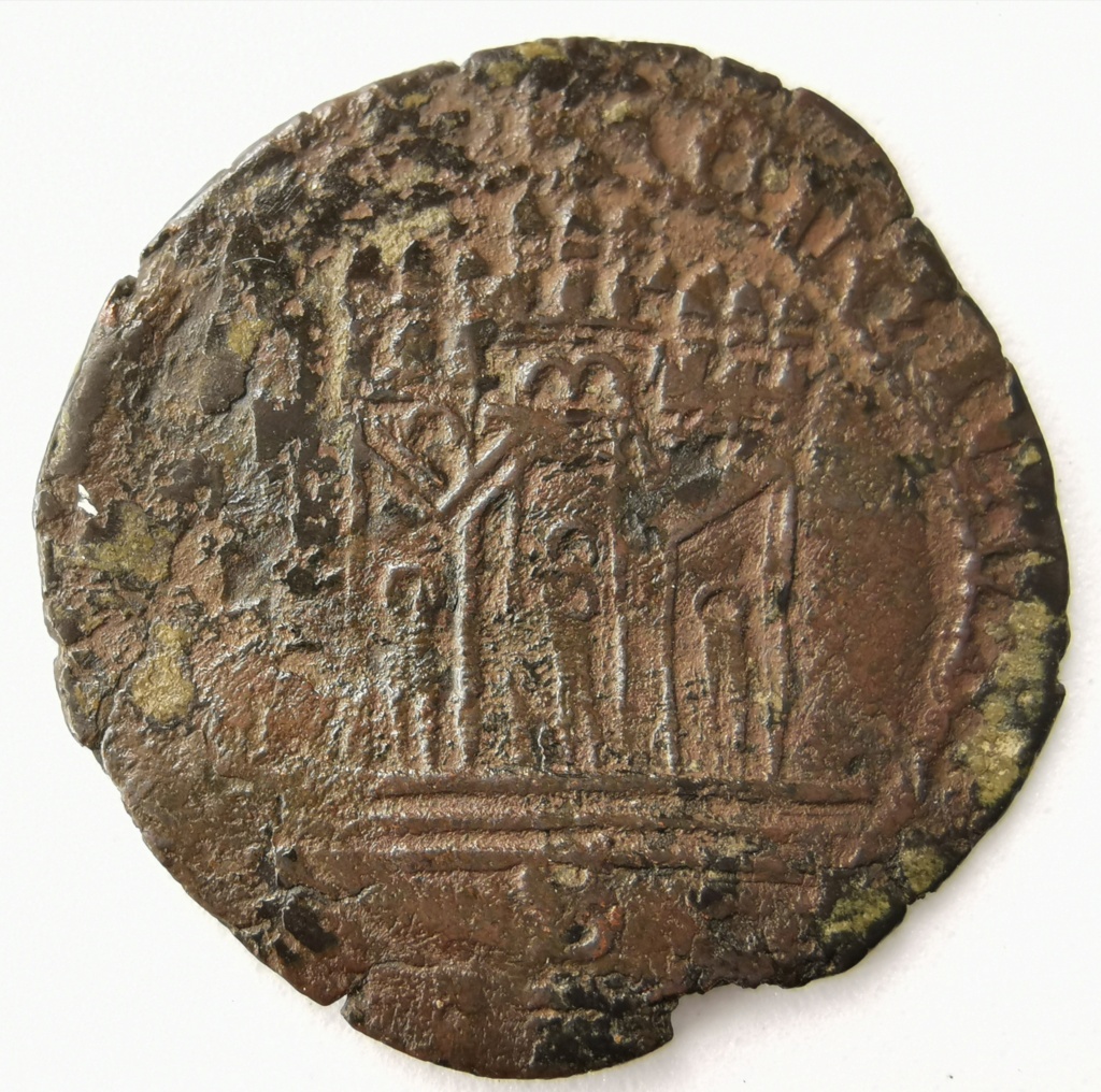 Otro Dinero del Ordenamiento de Aranda 1461. Enrique IV - Sevilla Img_2082
