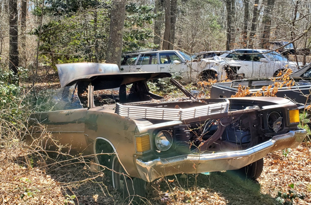 The Junkyard Crawl John in RI & Brother Al @ Arnold's in Tiverton, RI 20210369