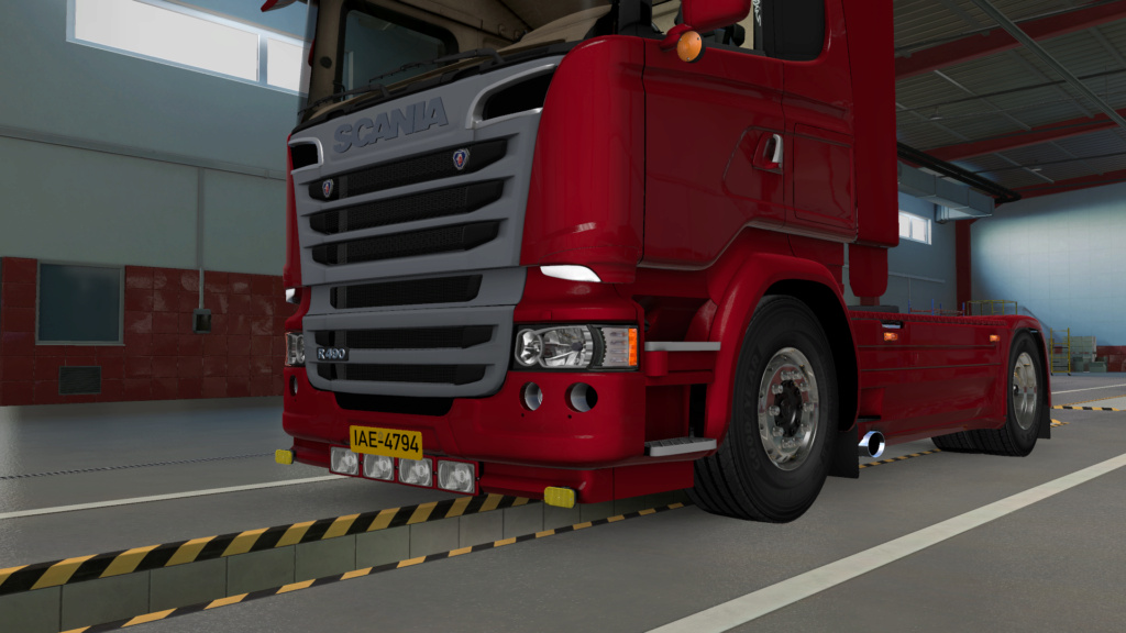 Bumper color difference [0016] Ets2_213