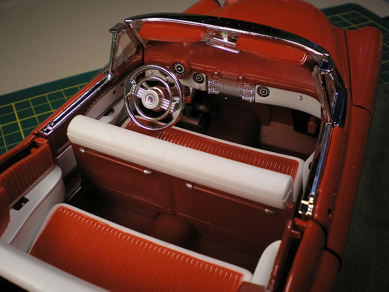 Baubericht 1953 Buick Skylark, Motor Max 1:18 P1011041