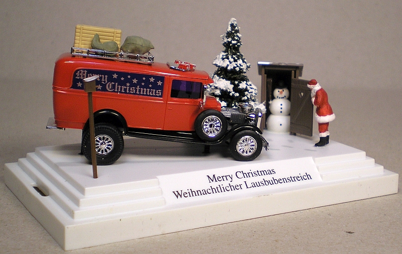 Weihnachtlicher Lausbubenstreich, Busch 1:87 P1012164