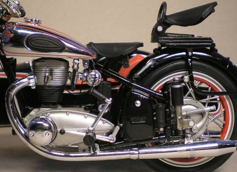HOREX Regina mit Beiwagen (1953-1956), Schuco 1:10