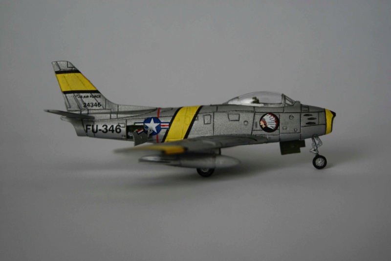 [Trumpeter] F-86F-30-NA Sabre 1/144 Dsc01919