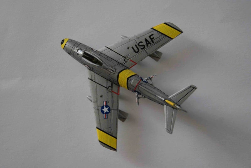 [Trumpeter] F-86F-30-NA Sabre 1/144 Dsc01922