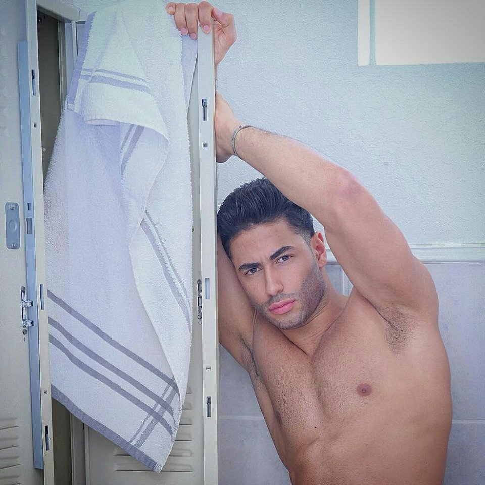 Freds Rivera - DOMINICAN REPUBLIC International 2015 & Mister Grand USA 2018 31646611