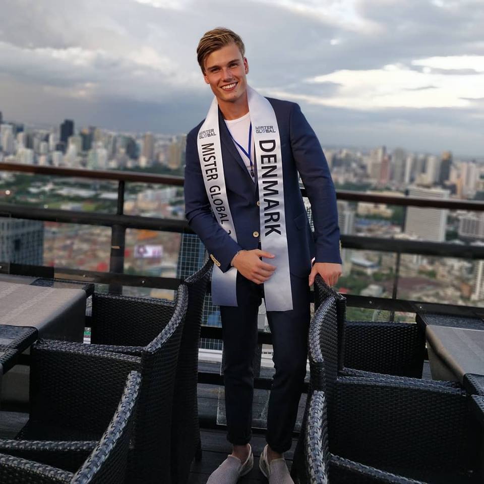 ROAD TO MISTER GLOBAL 2018 is USA!! - Page 9 37104513