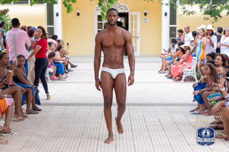 Road to MEN UNIVERSE MODEL 2018 - CURAÇAO WINS - Page 4 37665911