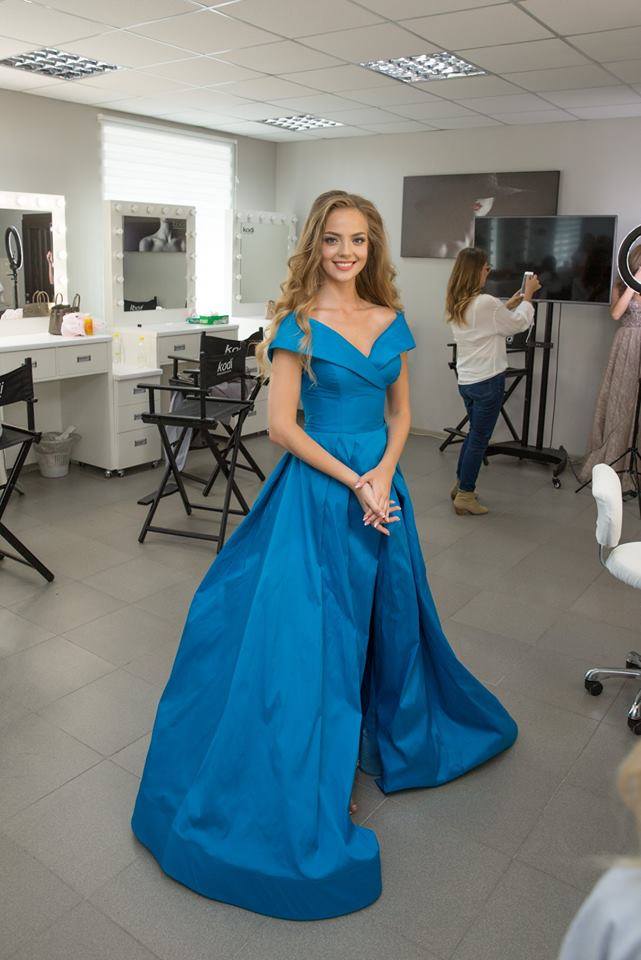 Road to Miss Universe UKRAINE 2018 - KARYNA ZHOSAN wins - Page 2 38651710