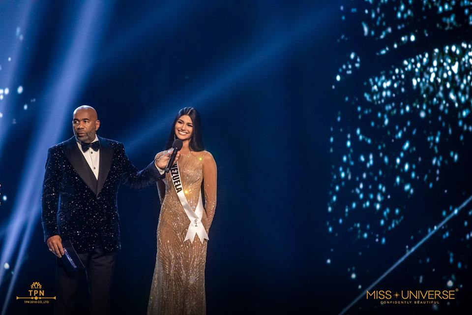 © PAGEANT MANIA © MISS UNIVERSE 2018 - OFFICIAL COVERAGE II Finals (PHOTOS ADDED) - Page 9 4328