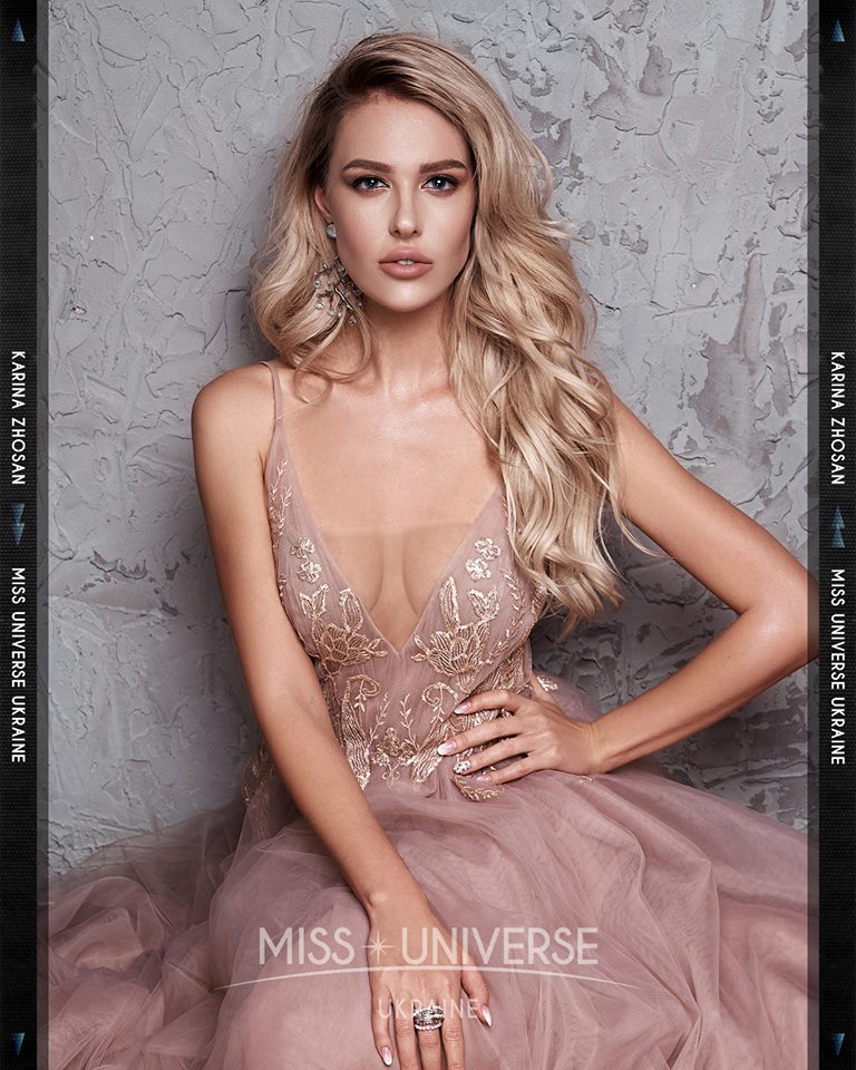 © PAGEANT MANIA © MISS UNIVERSE 2018 - OFFICIAL COVERAGE Finals 45487111