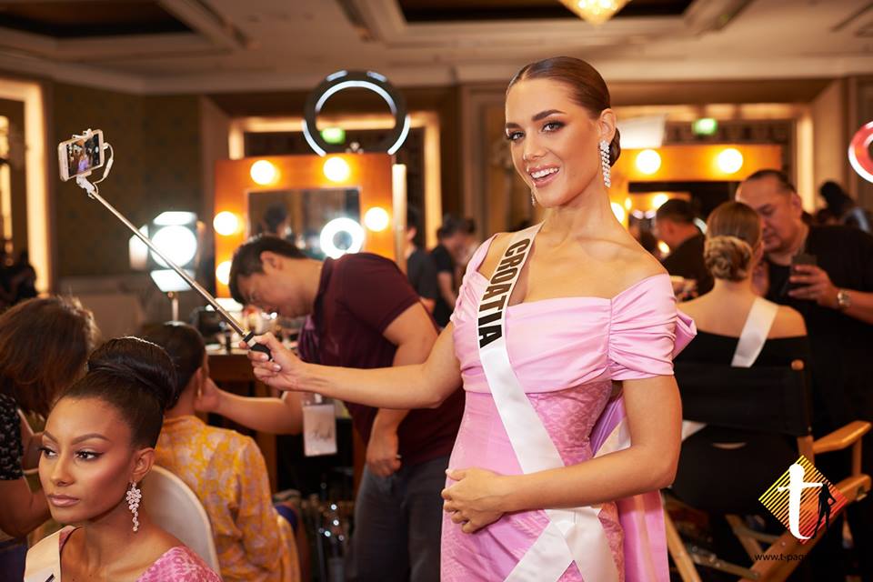 © PAGEANT MANIA © MISS UNIVERSE 2018 - OFFICIAL COVERAGE Finals - Page 38 48275710