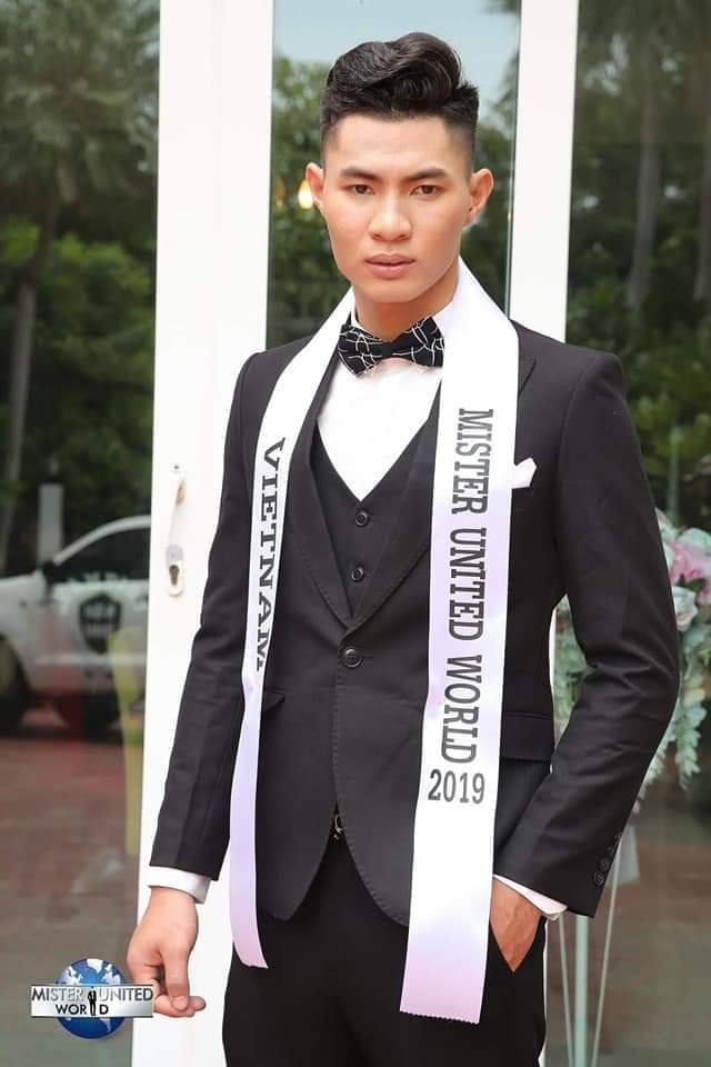 Mister United World 2019 is Saurav Singh Rawat From India 61149510