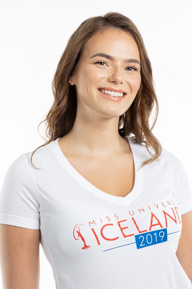 Road to Miss UNIVERSE ICELAND 2019 - Page 3 64419010