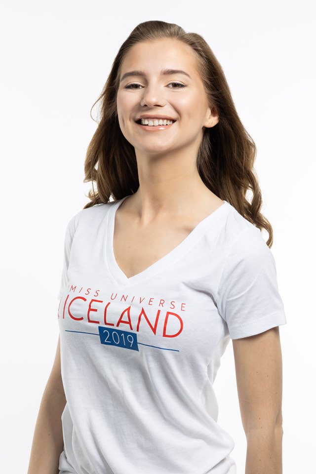 Road to Miss UNIVERSE ICELAND 2019 - Page 3 64772110