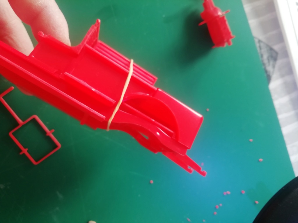 1/24 Citroen C4 de pompier Heller Img_1670
