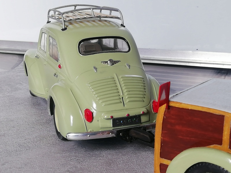 1/20 Renault 4cv IMAI - Page 3 Img_1833