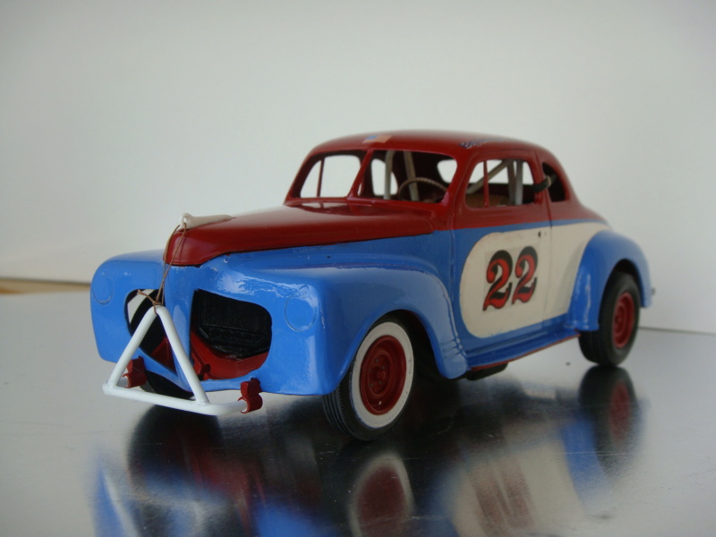 *1/25 Plymouth 1941   Daytona Beach  AMT Plymou16