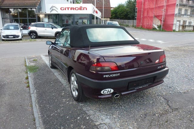  [ SE VENDE ] Peugeot 306 cabrio 2,0i 1996 Ciruela con cuero I1624913