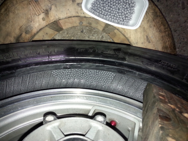 nouveau pneu pour grisette 20210439