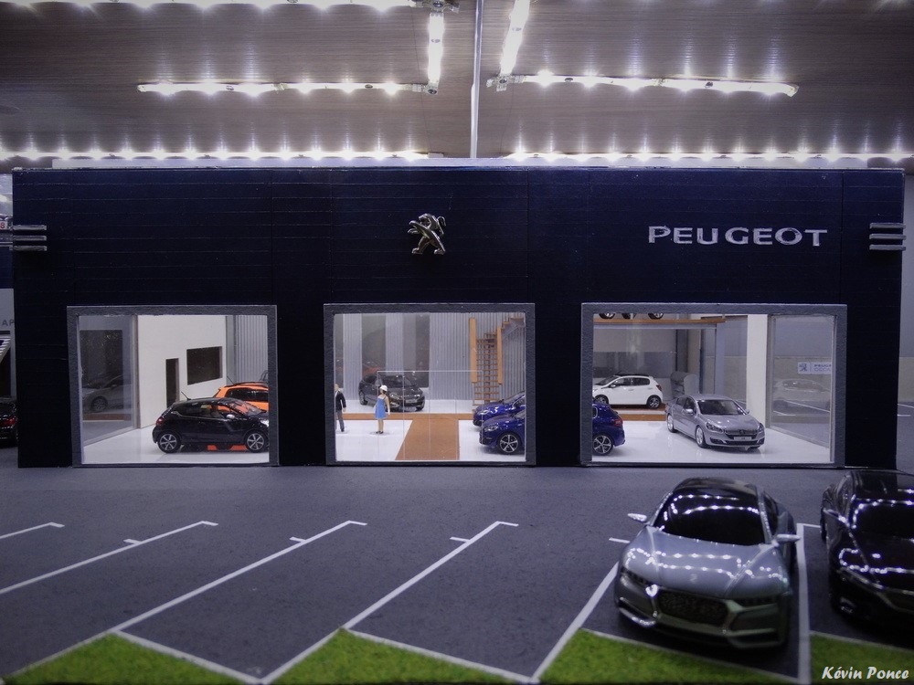 Maquette n°032 : La Concession Peugeot 2015-018