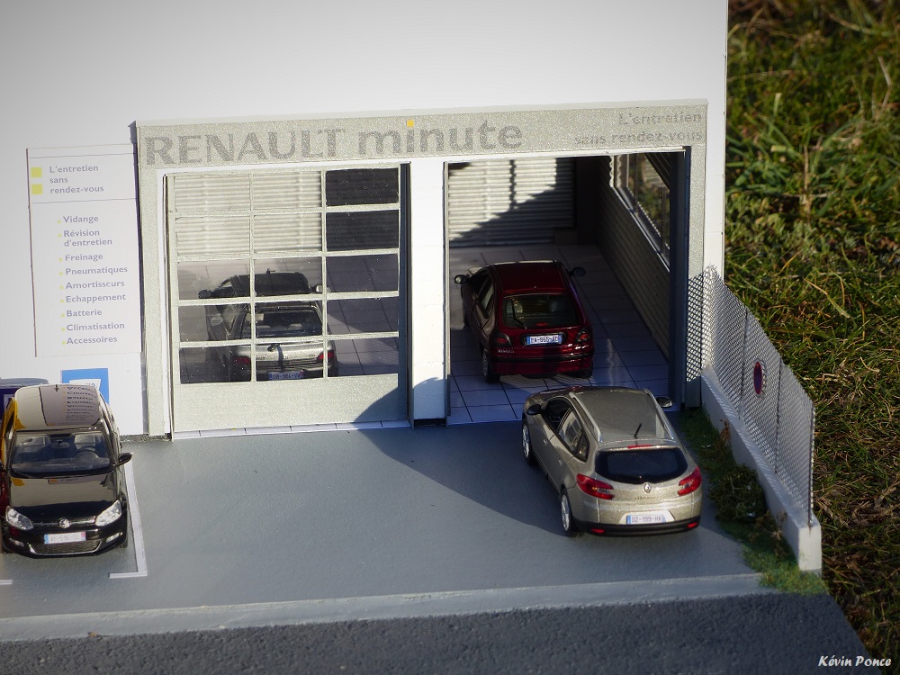Maquette n°045 : L'Agent Renault 2010 2017-123