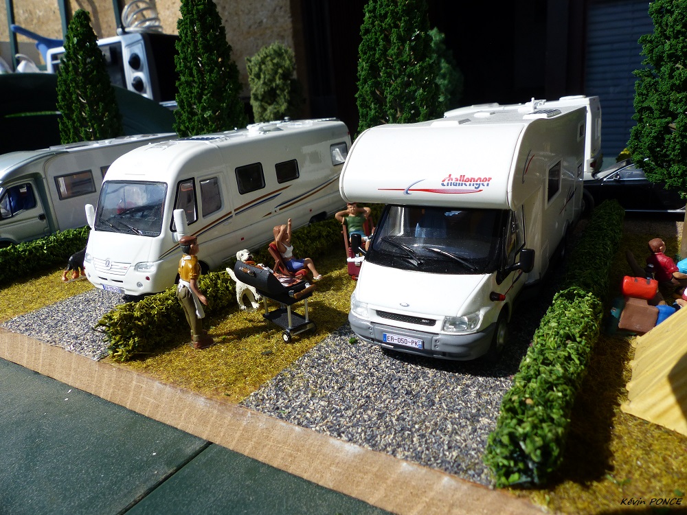 Maquette n°049 : Le Camping P1110314